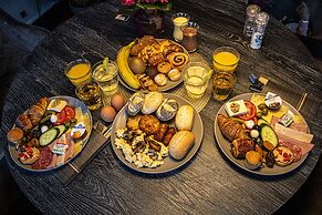 Grand Hotel Downtown