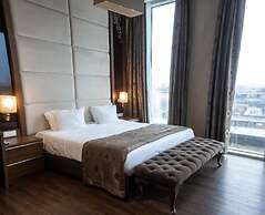 Grand Hotel Downtown