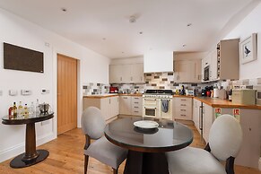 Glencoe House
