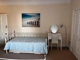 The Captain Cook Inn