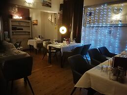 The Captain Cook Inn