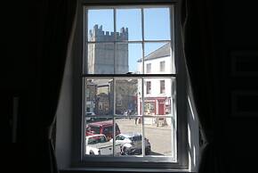The Castle Tavern