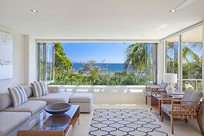 Maison Noosa Beachfront Resort