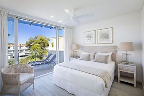 Maison Noosa Beachfront Resort