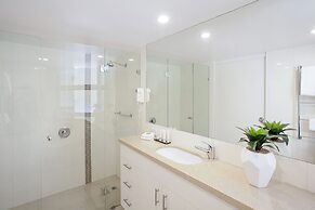 Maison Noosa Beachfront Resort