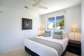 Maison Noosa Beachfront Resort