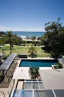 Maison Noosa Beachfront Resort