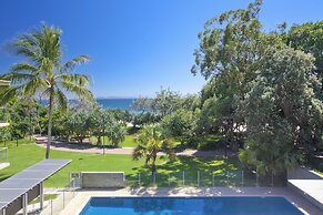 Maison Noosa Beachfront Resort