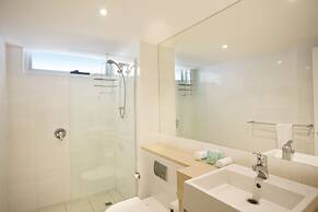 Maison Noosa Beachfront Resort