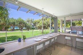 Maison Noosa Beachfront Resort