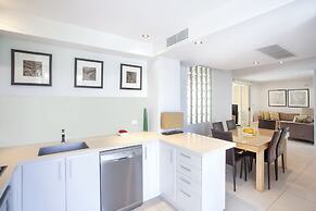 Maison Noosa Beachfront Resort