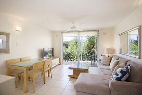 Maison Noosa Beachfront Resort