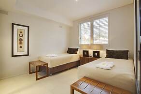 Maison Noosa Beachfront Resort