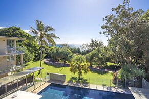 Maison Noosa Beachfront Resort