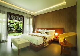 The Astari Villa & Residence