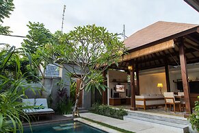 The Astari Villa & Residence