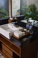 The Astari Villa & Residence