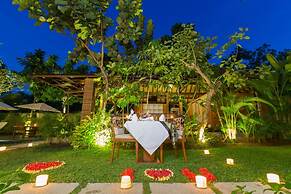 The Astari Villa & Residence