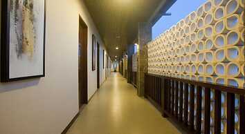 The Astari Villa & Residence