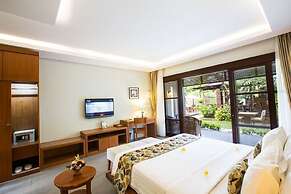 The Astari Villa & Residence