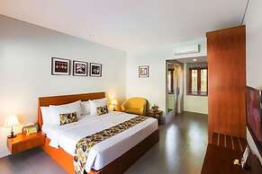 The Astari Villa & Residence