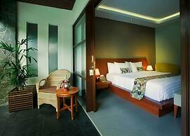 The Astari Villa & Residence