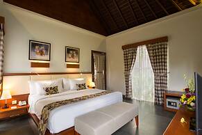 The Astari Villa & Residence