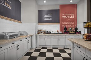 Hampton Inn & Suites Austin @ The University / Capitol