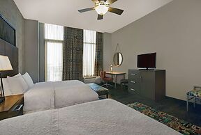 Hampton Inn & Suites Austin @ The University / Capitol