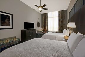 Hampton Inn & Suites Austin @ The University / Capitol