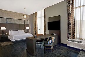 Hampton Inn & Suites Austin @ The University / Capitol