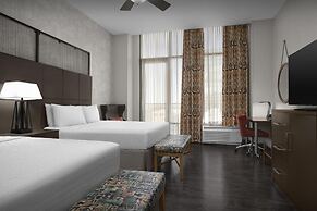 Hampton Inn & Suites Austin @ The University / Capitol