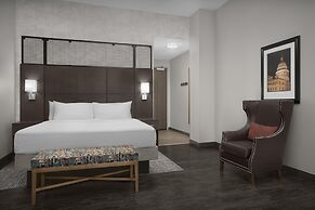 Hampton Inn & Suites Austin @ The University / Capitol