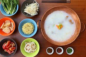 Hotel Indigo Lijiang Ancient Town by IHG