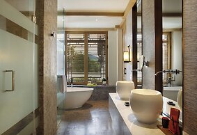 Hotel Indigo Lijiang Ancient Town by IHG