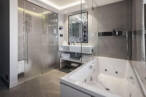 Myriad by SANA Hotels