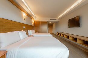 Weston Suites & Hotel