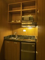 Weston Suites & Hotel