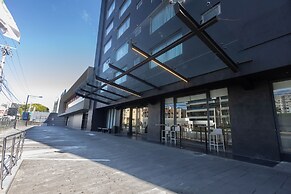 Weston Suites & Hotel