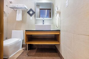 Weston Suites & Hotel