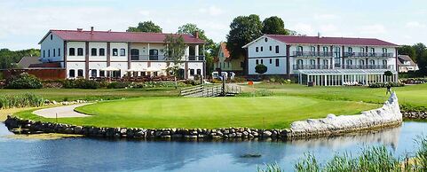 Hotel im Golfpark Strelasund
