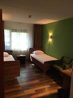 50/50 Hotel Belmont