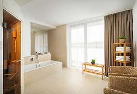 elaya hotel kleve