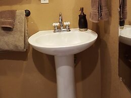 Nature's Inn Bed and Breakfast