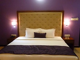 Silver Sands Hide Away