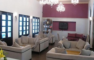 Silver Sands Hide Away