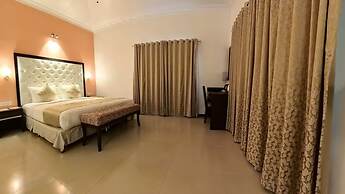 Silver Sands Hide Away