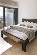 Hotel Blue Weiss