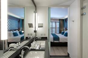 Hotel Dux