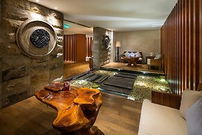 Crowne Plaza Sanya City Center by IHG